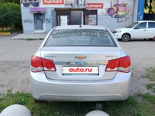 2012 Chevrolet Cruze I, серебристый, 600000 рублей, вид 5