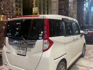 2017 Toyota Roomy I, белый, 740000 рублей, вид 2