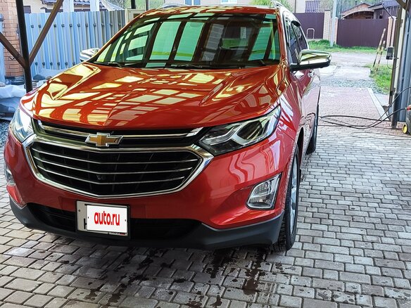 2020 Chevrolet Equinox III, оранжевый, 1900000 рублей