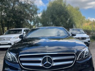 2019 Mercedes-Benz E-Класс 200 V (W213, S213, C238), чёрный, 2400000 рублей, вид 1