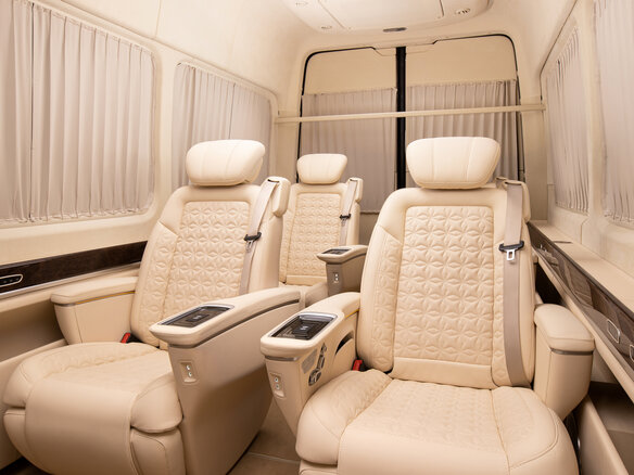 2026 Mercedes-Benz Sprinter, чёрный, 43750000 рублей - вид 15