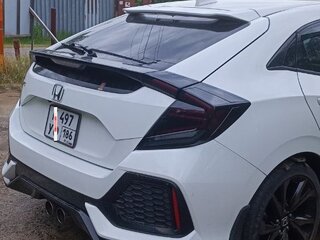 2018 Honda Civic X, белый, 1870000 рублей, вид 2