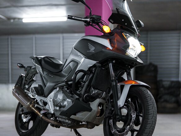 2013 Honda NC 700X, серебристый, 550000 рублей