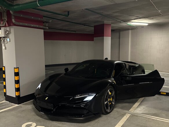 2021 Ferrari SF90 Stradale, чёрный, 34476000 рублей - вид 25