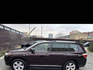 2012 Toyota Highlander II (XU40) Рестайлинг, пурпурный, 1700000 рублей, вид 5