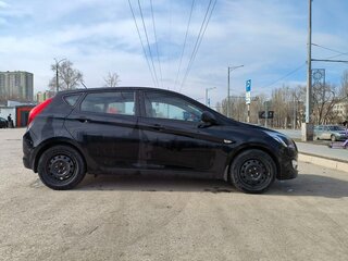 2015 Hyundai Solaris I Рестайлинг, чёрный, 1008000 рублей, вид 4