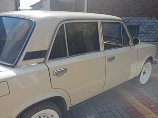 1984 Lada (ВАЗ) 2101, бежевый, 350000 рублей, вид 5