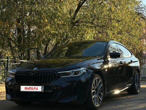 2022 BMW 6 серии Gran Turismo 620d IV (G32) Рестайлинг, синий, 5520000 рублей - вид 1