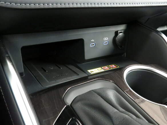 2025 Toyota Highlander IV (XU70), чёрный, 5780000 рублей - вид 17