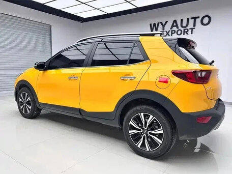 2021 Kia KX1, жёлтый, 1210000 рублей, вид 4