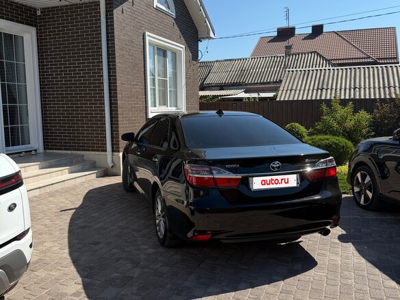 2015 Toyota Camry VII (XV50) Рестайлинг, чёрный, 1600000 рублей - вид 5