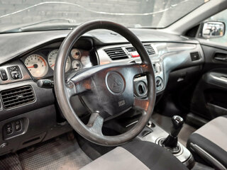 2005 Mitsubishi Lancer IX Рестайлинг, серебристый, 300000 рублей, вид 4
