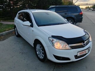2013 Opel Astra H Рестайлинг, белый, 860000 рублей, вид 1