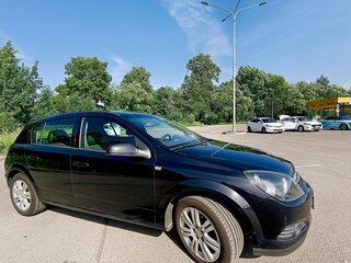 2009 Opel Astra H Рестайлинг, чёрный, 570000 рублей, вид 5