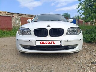 2011 BMW 1 серии 116i I (E81/E82/E87/E88) Рестайлинг, белый, 650000 рублей, вид 4