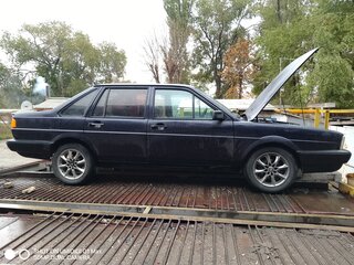 1987 Volkswagen Passat B2, фиолетовый, 130000 рублей, вид 2