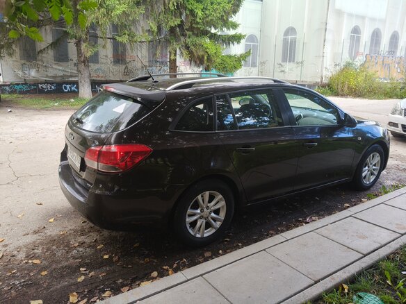2013 Chevrolet Cruze I Рестайлинг, коричневый, 580000 рублей - вид 2