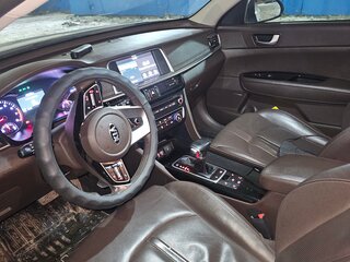 2018 Kia Optima IV Рестайлинг, белый, 1800000 рублей, вид 5