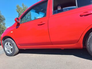 2002 Nissan March III (K12), красный, 370000 рублей, вид 4