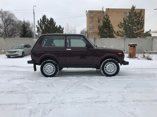 2013 Lada (ВАЗ) 2121 (4x4) I Рестайлинг, коричневый, 600000 рублей, вид 4