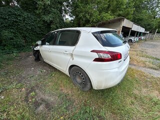 2014 Peugeot 308 II, белый, 400000 рублей, вид 4