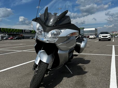 2013 Triumph Trophy 1200, серебристый, 765000 рублей, вид 2