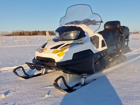 2015 Stels Viking 800, белый, 640000 рублей, вид 1