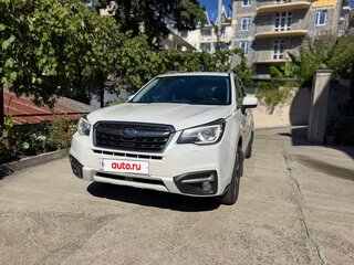 2017 Subaru Forester IV Рестайлинг 2, белый, 2250000 рублей, вид 4