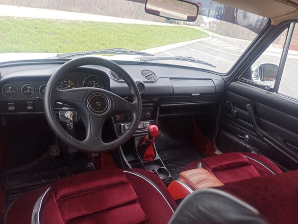 1997 Lada (ВАЗ) 2106 5-speed, белый, 520000 рублей - вид 3
