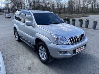 2004 Toyota Land Cruiser Prado 5-speed 120 Series, серебристый, 2150000 рублей, вид 1