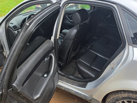 2002 Audi A4 II (B6), серебристый, 500000 рублей - вид 6