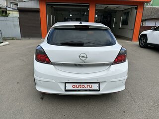 2008 Opel Astra GTC H Рестайлинг, белый, 700000 рублей, вид 4