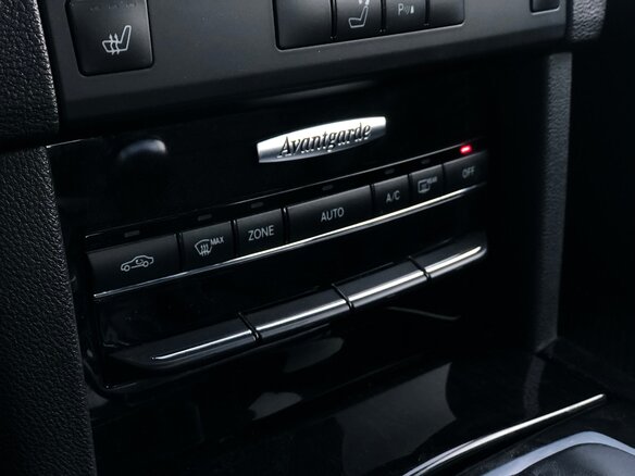 2009 Mercedes-Benz E-Класс 250 5G-Tronic IV (W212, S212, C207), чёрный - вид 13