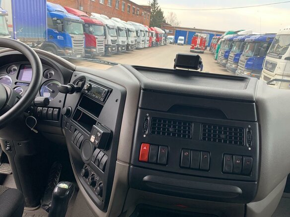 2017 DAF XF 105, белый - вид 8