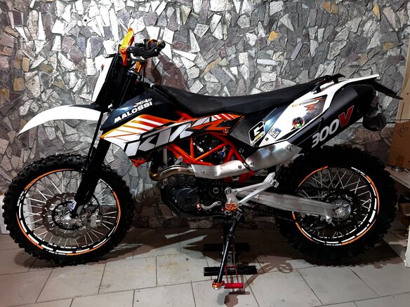 2012 KTM 690 Enduro R, оранжевый, 615222 рублей - вид 17