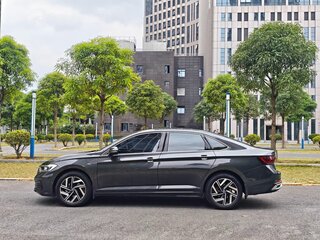 2022 Volkswagen Sagitar III Рестайлинг, серый, 1400600 рублей, вид 5