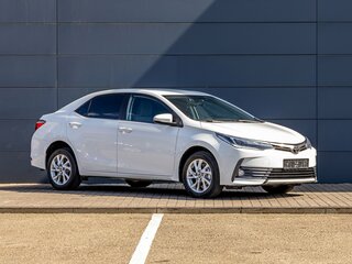 2016 Toyota Corolla XI (E160, E170, E180) Рестайлинг 1, белый, 1655000 рублей, вид 3