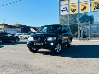 2003 Mitsubishi Pajero III Рестайлинг, чёрный, 999999 рублей, вид 1