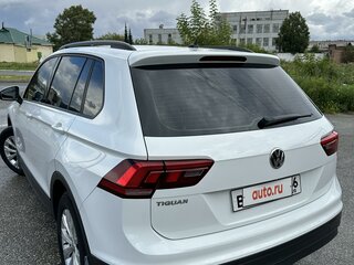 2020 Volkswagen Tiguan II, белый, 2300000 рублей, вид 4