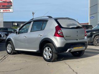 2014 Renault Sandero Stepway I, серебристый, 680000 рублей, вид 3
