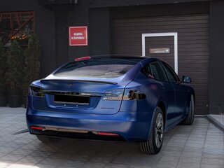 2020 Tesla Model S Long Range I Рестайлинг, синий, 5700000 рублей, вид 3