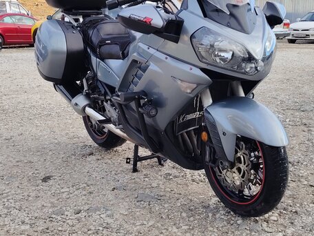 2007 Kawasaki GTR 1400 (Concours 14), серый, 450000 рублей, вид 1