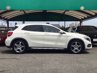 2016 Mercedes-Benz GLA 180 I (X156), белый, 1124000 рублей, вид 4