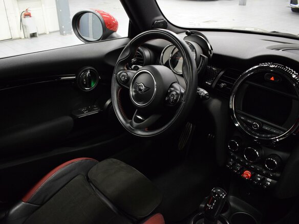 2018 Mini Hatch JCW III (F55/F56) Рестайлинг, серый - вид 10