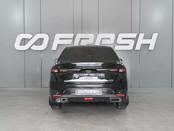 2023 Kaiyi E5, чёрный - вид 3