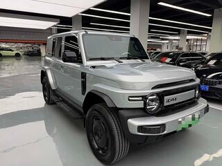 2025 iCar V23 59.93 kWh, серебристый, 1730000 рублей, вид 3
