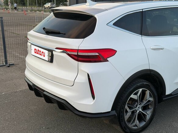 2022 Haval F7 I Рестайлинг, белый, 1410000 рублей - вид 12