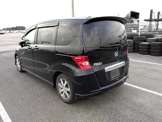 2011 Honda Freed I, чёрный, 980000 рублей, вид 3
