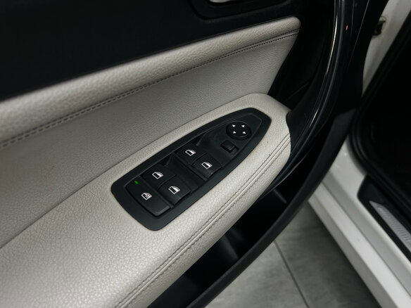 2012 BMW 1 серии 118i II (F20/F21), белый, 820000 рублей - вид 5