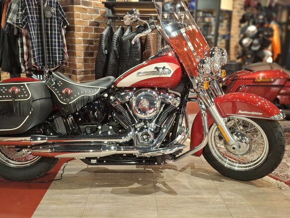 2024 Harley-Davidson Heritage, красный, 4450000 рублей